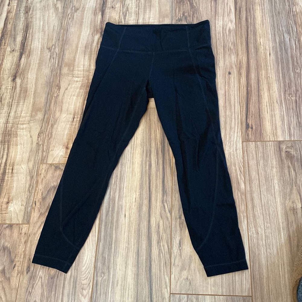 Athleta Salutation 7/8 Tight